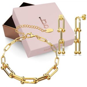 Boxed Lovelock U Link Set in Gold